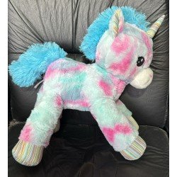 UNICORNIO PARADO